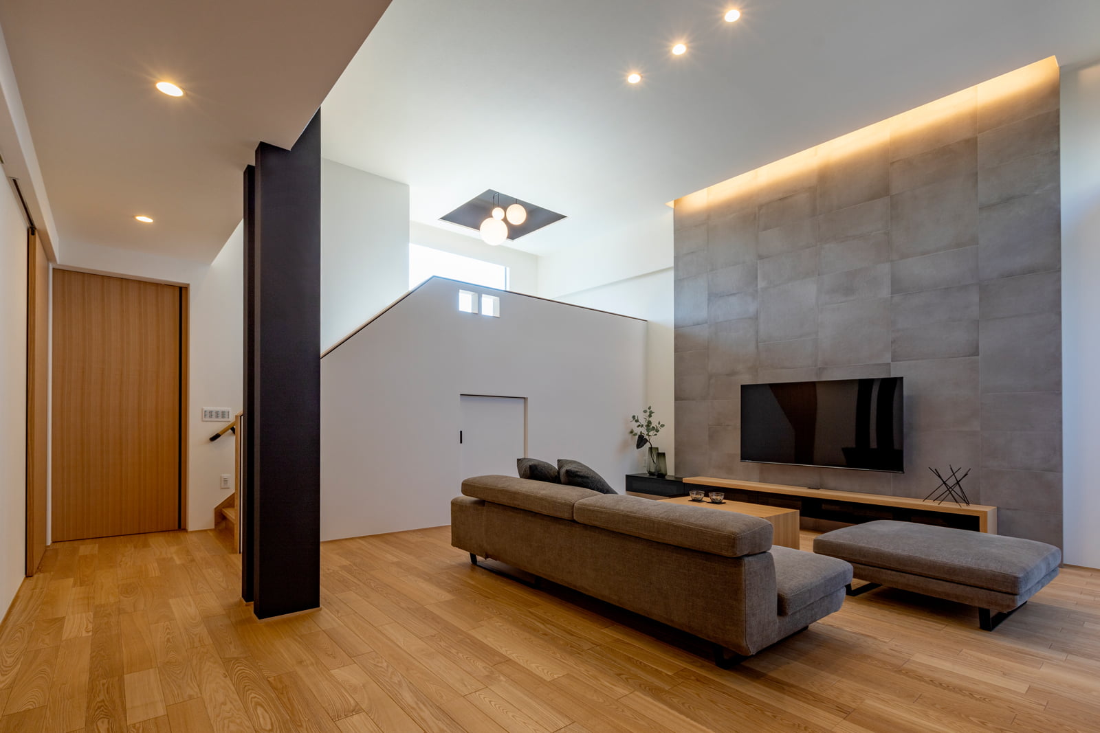 ラグジュアリー✕グレー│高級感あふれる空間