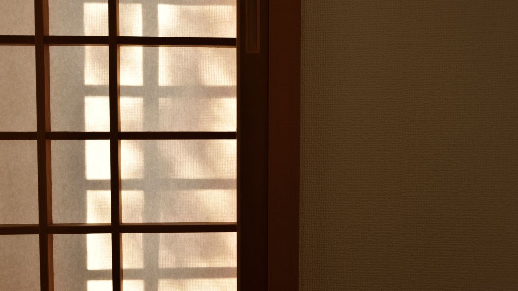 光は通し視線は遮る障子による目隠し